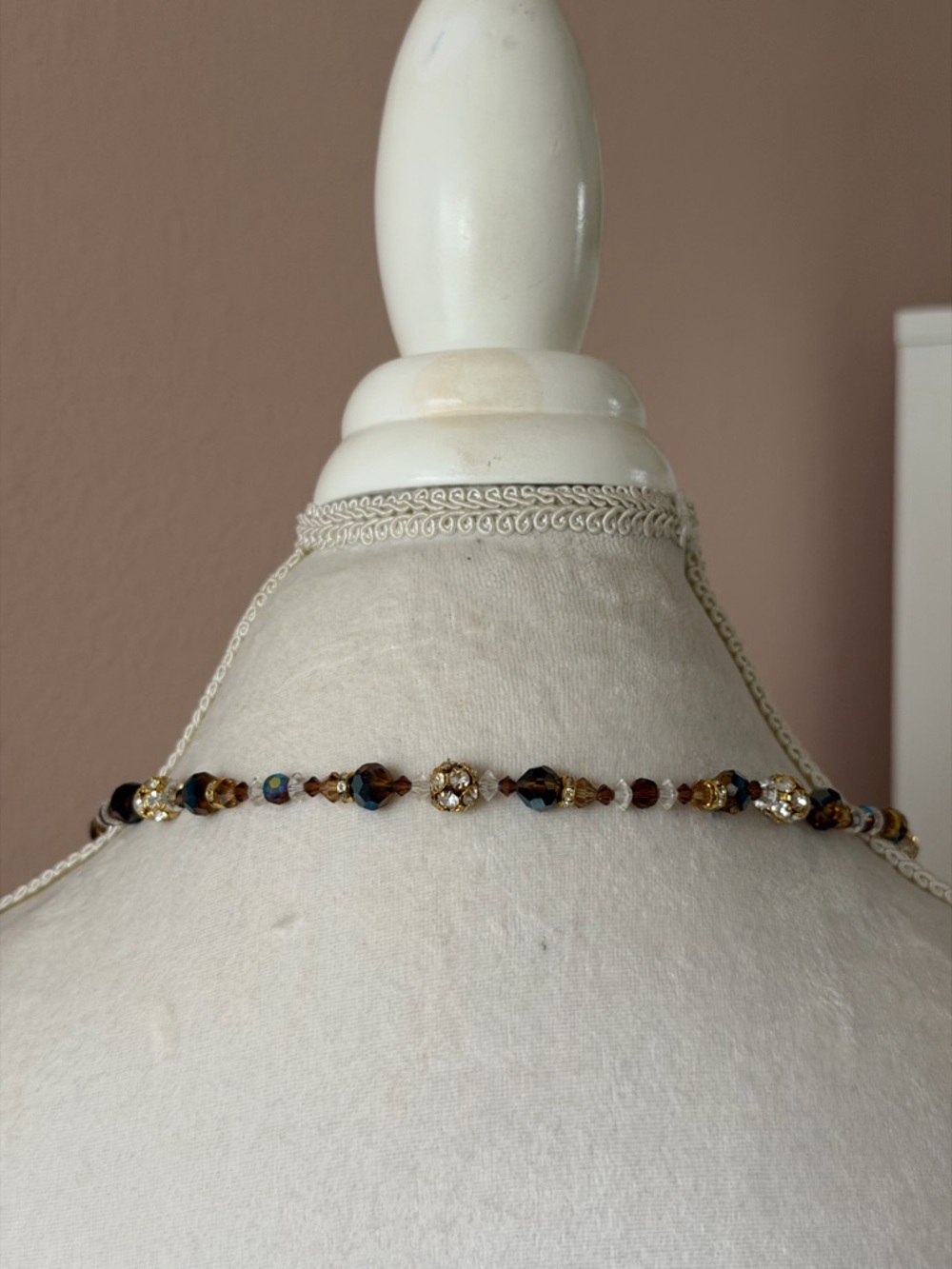Vintage Gold-Tone "Terling" Hallmark Butterfly Clasp Crystal Necklace - Picture 3 of 4